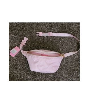 Stoney Clover belt bag